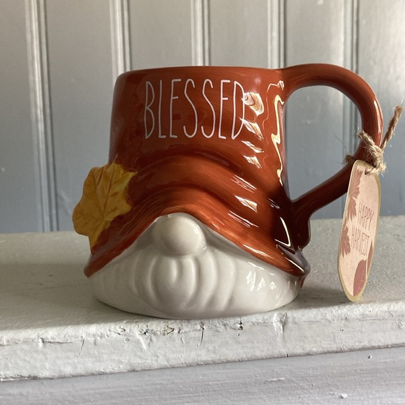 BNWT- 18floz- Fall- Harvest- BELIEVE- Figural Gnome- Hand Painted Ceramic Mug 🍁 - Picture 3 of 17